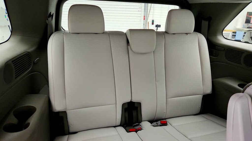 Used 2026 Hyundai Palisade Limited AWD/4WD image 22