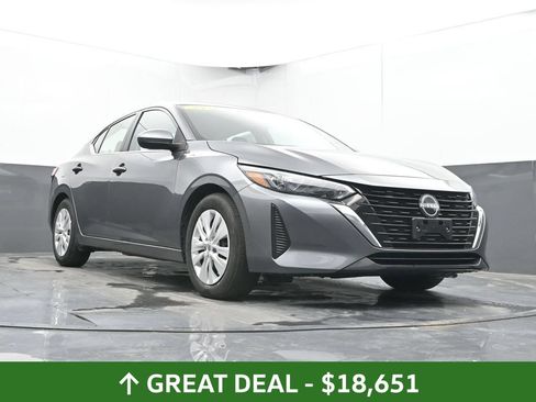 Used 2025 Nissan Sentra S FWD image 50