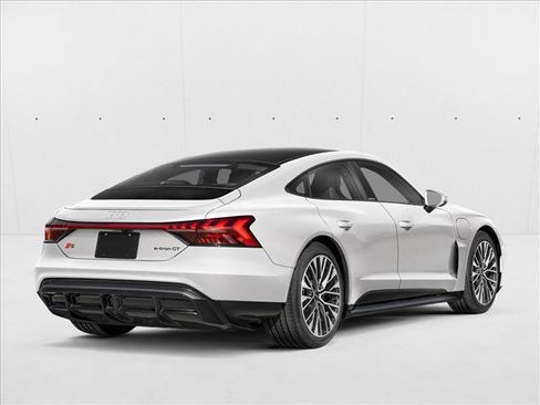 New 2026 Audi S e-tron GT Prestige image 2