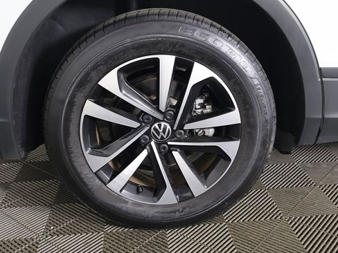 Used 2023 Volkswagen Tiguan S image 18