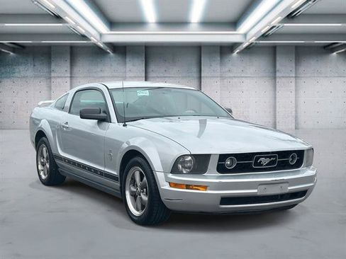 Used 2006 Ford Mustang Coupe RWD image 22
