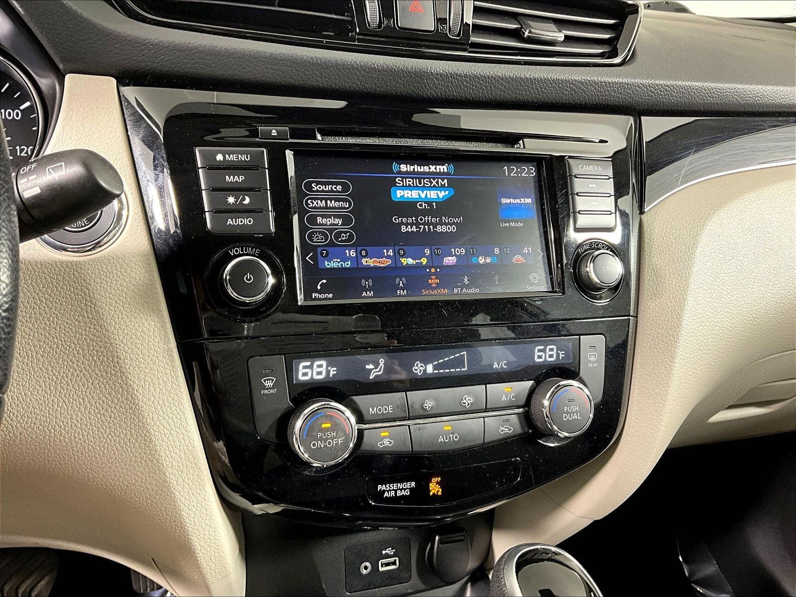 Certified 2022 Nissan Rogue Sport SL w/ Premium Package AWD/4WD image 38
