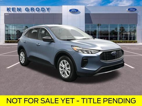 Used 2024 Ford Escape Active FWD image 1