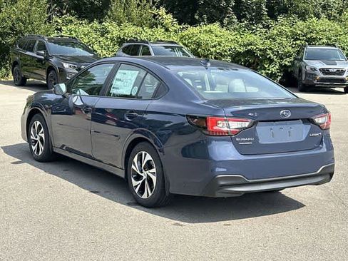 Used 2025 Subaru Legacy Premium image 28