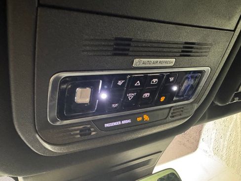 New 2025 Lincoln Nautilus Premier w/ Equipment Group 102A image 66