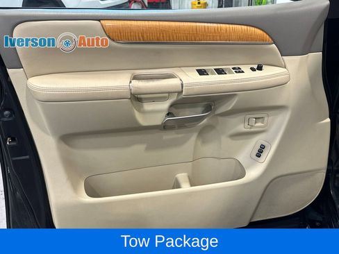 Used 2008 INFINITI QX56 4WD w/ Technology Pkg image 15