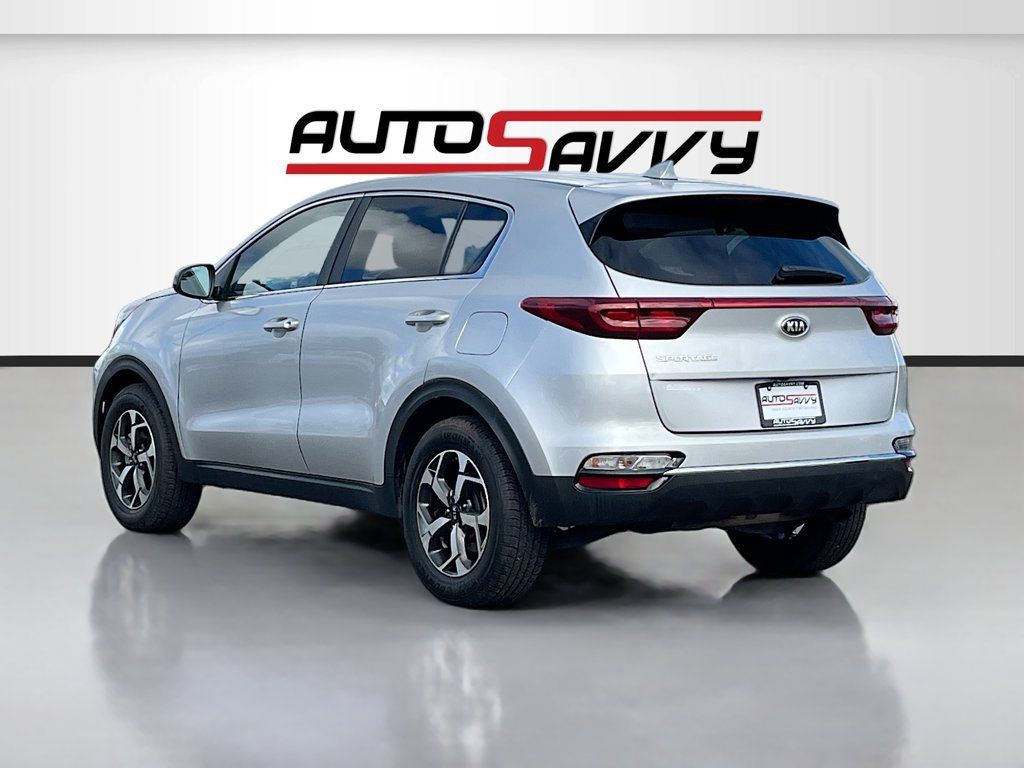 Used 2022 Kia Sportage LX AWD/4WD image 5