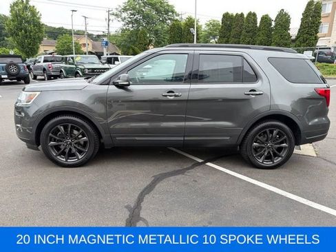 Used 2018 Ford Explorer XLT w/ Equipment Group 202A AWD/4WD image 4