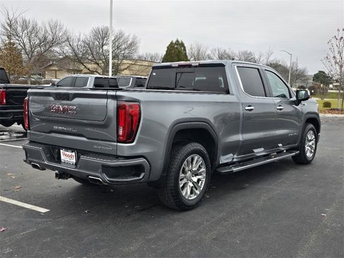 Used 2019 GMC Sierra 1500 Denali w/ Driver Alert Package II image 8