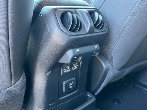 Used 2023 Jeep Wrangler Unlimited w/ Sun & Screen Package AWD/4WD image 20