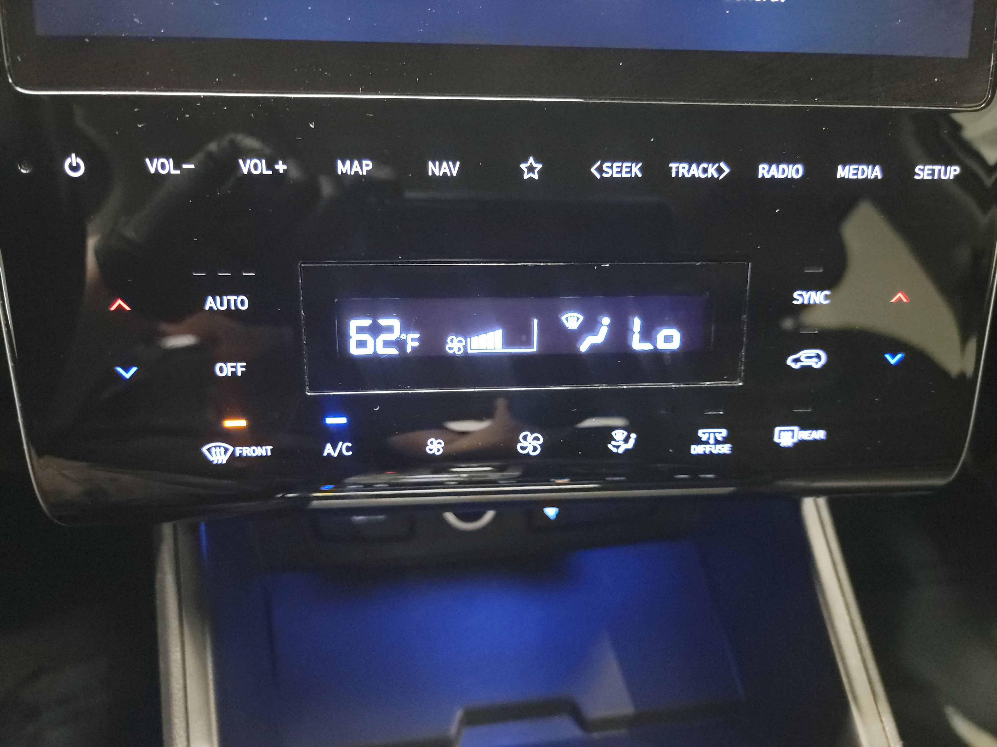 Used 2023 Hyundai Tucson Limited FWD image 21