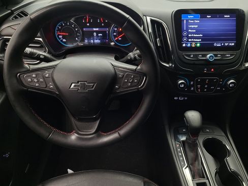 Used 2023 Chevrolet Equinox RS w/ RS Leather Package AWD/4WD image 22