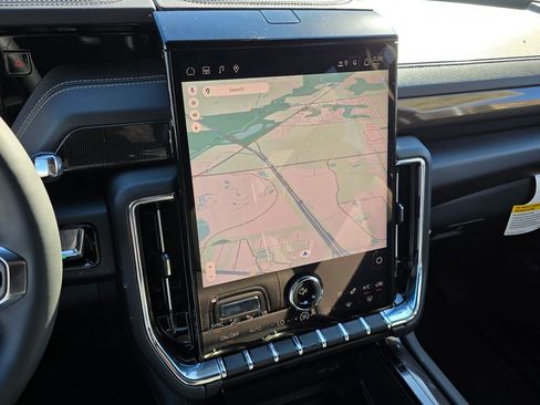 New 2026 GMC Yukon XL Elevation w/ Elevation Premium Package AWD/4WD image 22