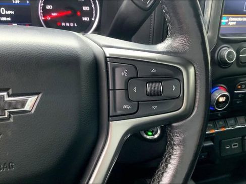 Used 2021 Chevrolet Silverado 1500 LT Trail Boss w/ Convenience Package II image 19
