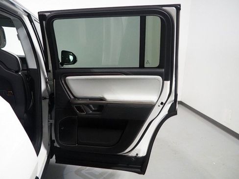Used 2024 Rivian R1S AWD Adventure image 77
