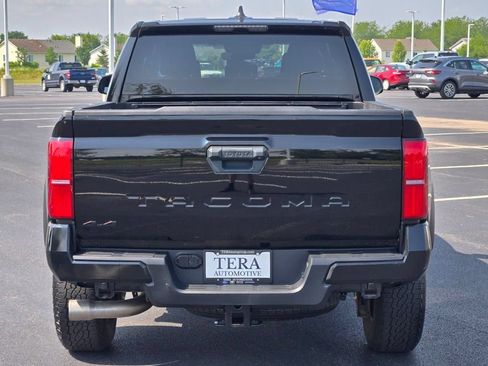 Used 2024 Toyota Tacoma TRD Off-Road AWD/4WD image 13