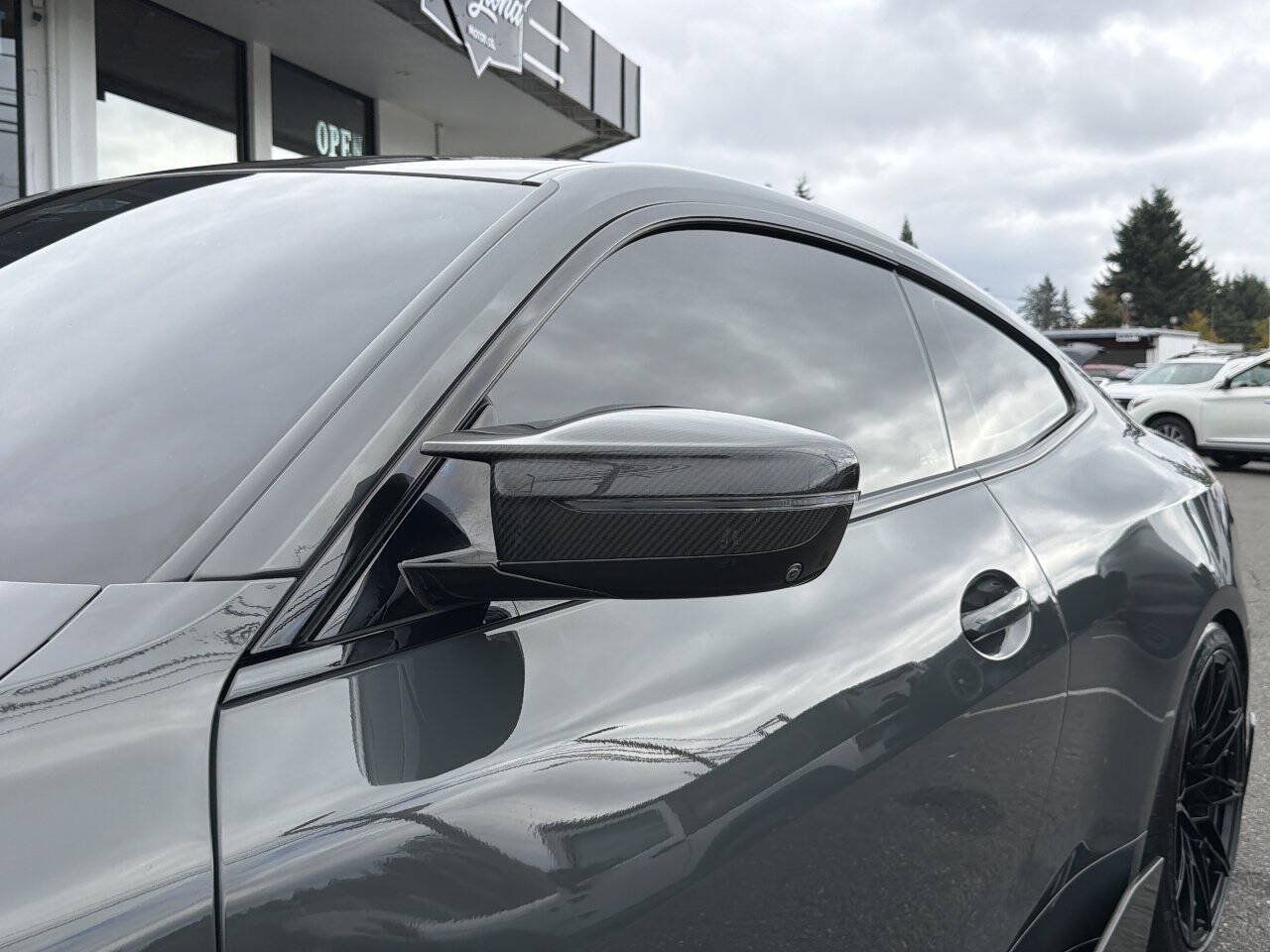 Used 2021 BMW M4 Competition w/ M Carbon Exterior Package RWD image 18