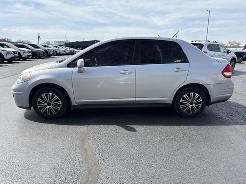 Used 2010 Nissan Versa 1.8 S w/ PWR Plus Pkg image 3