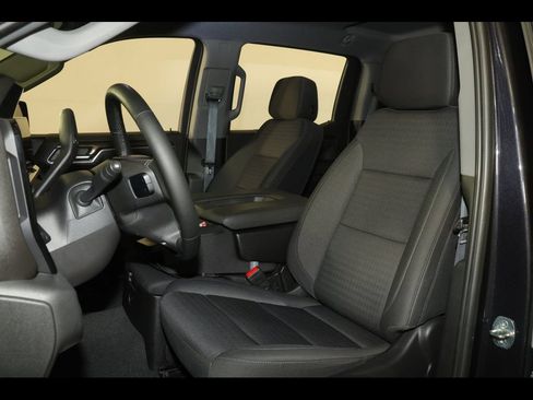 Used 2023 Chevrolet Silverado 1500 LT AWD/4WD image 27