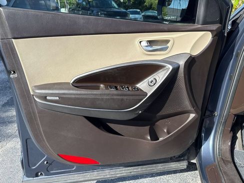 Used 2017 Hyundai Santa Fe Sport FWD image 9