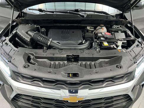Used 2025 Chevrolet Blazer LT FWD image 67