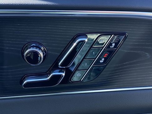 New 2026 Cadillac Lyriq Luxury image 43