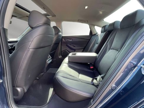 Used 2024 Honda Accord Touring image 11