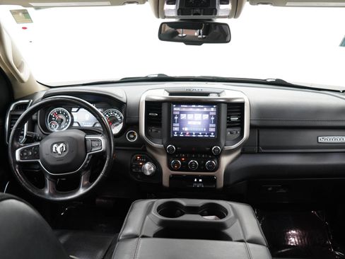 Used 2019 RAM 1500 Laramie AWD/4WD image 15