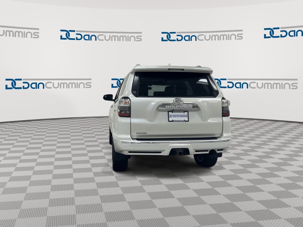 Used 2018 Toyota 4Runner Limited AWD/4WD image 7