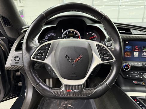 Used 2016 Chevrolet Corvette Z06 w/ 3LZ Preferred Equipment Group image 14