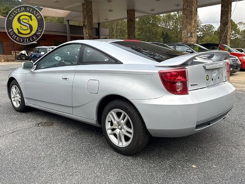 Used 2003 Toyota Celica GT image 4