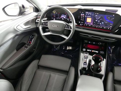 Used 2025 Audi A5 2.0T Premium Plus w/ Premium Plus AWD/4WD image 10