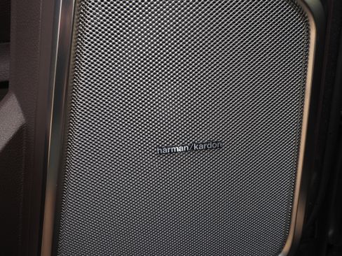 New 2025 RAM 2500 Limited image 29