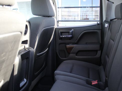 Used 2015 GMC Sierra 1500 SLE image 44