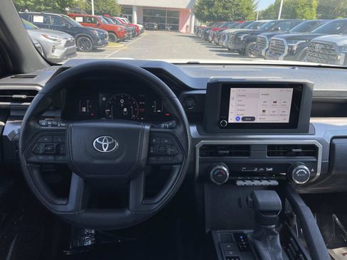 Used 2026 Toyota Tacoma SR5 AWD/4WD image 14