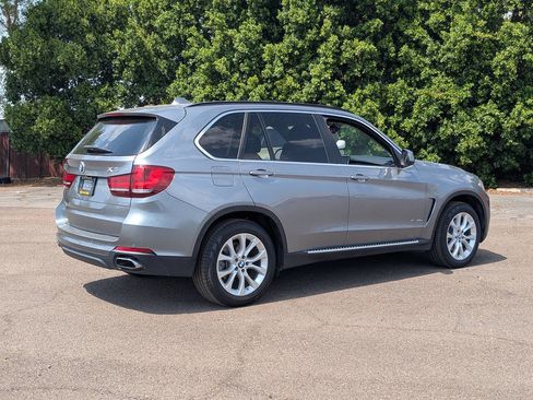 Used 2016 BMW X5 xDrive40e image 4