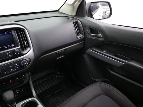 Used 2022 Chevrolet Colorado LT w/ Fleet Safety Package RWD image 23