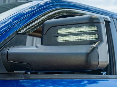 Used 2019 RAM 1500 Laramie w/ Sport Appearance Package image 10