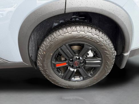 Used 2026 Nissan Rogue SV AWD/4WD image 28