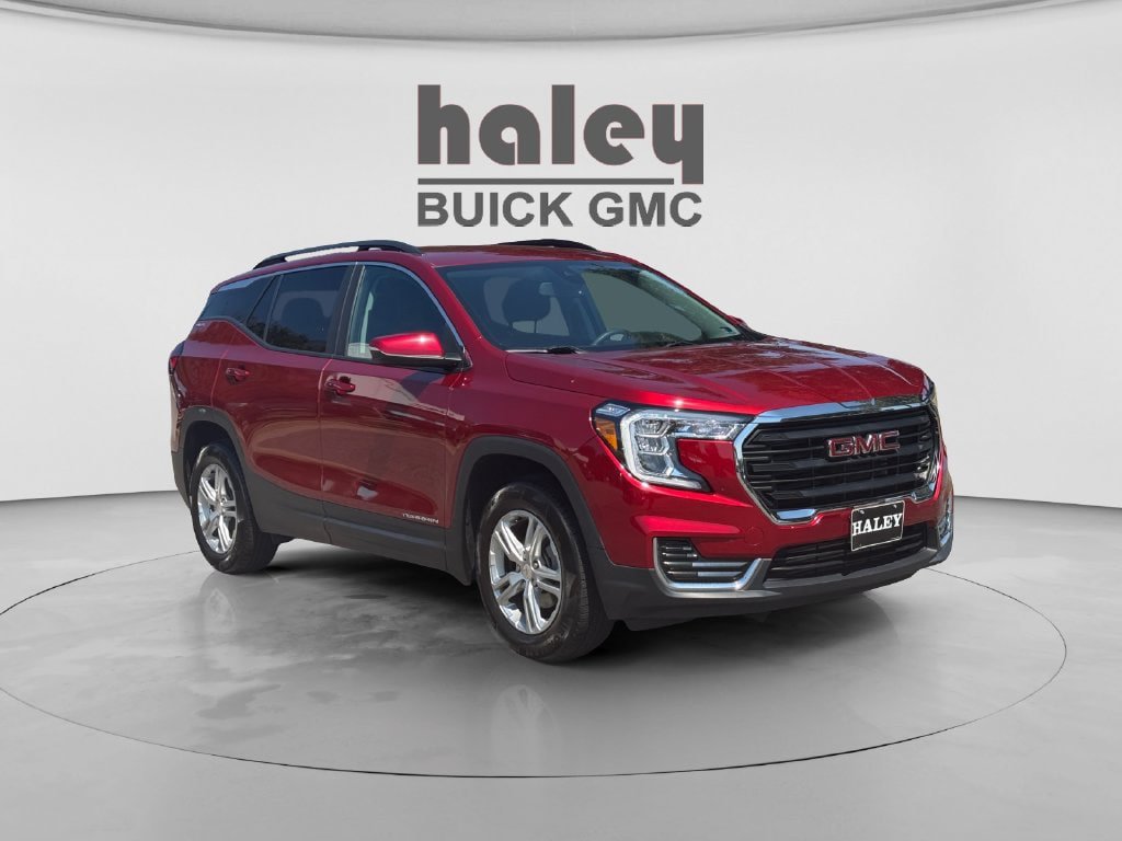 Used 2023 GMC Terrain SLE w/ Driver Convenience Package AWD/4WD image 7
