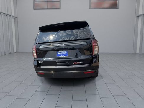 Used 2021 Chevrolet Tahoe RST w/ Luxury Package AWD/4WD image 7
