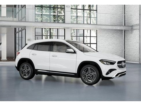 New 2026 Mercedes-Benz GLA 250 4MATIC image 13