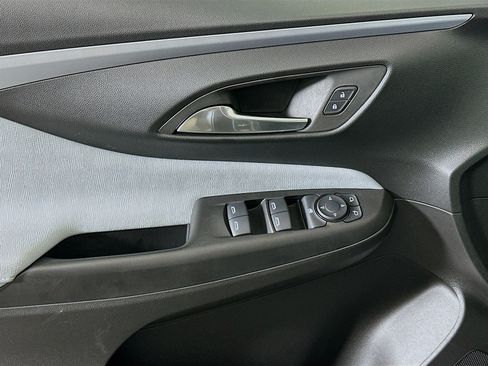 Used 2024 Buick Envista Preferred w/ Convenience I Package FWD image 15