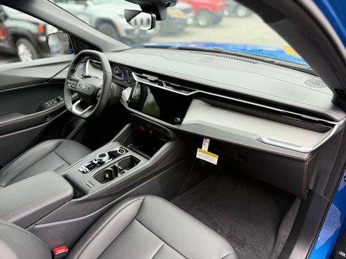 New 2026 Jeep Cherokee Limited AWD/4WD image 13