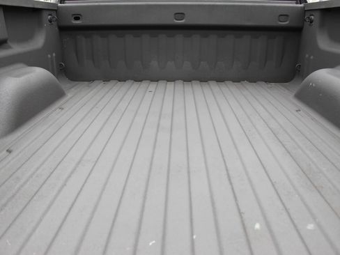 Used 2014 GMC Sierra 1500 SLT w/ Driver Alert Package image 26