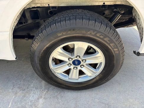 Used 2018 Ford F150 XLT RWD image 34