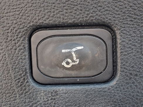 Used 2019 Ford Edge SEL w/ Equipment Group 201A AWD/4WD image 28