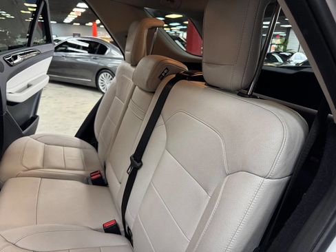 Used 2016 Mercedes-Benz GLE 400 4MATIC image 45