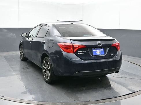 Used 2017 Toyota Corolla XSE image 4