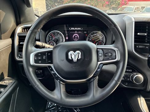 Used 2025 RAM 1500 Big Horn AWD/4WD image 15